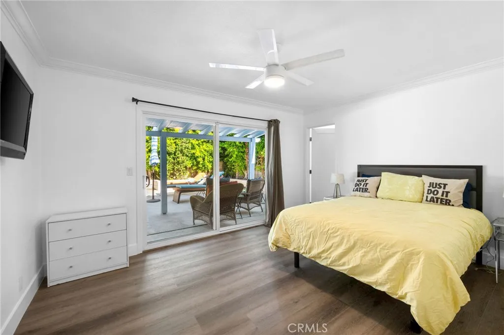 3760 E Calle San Antonio, Palm Springs, California 92264 home-pic-19